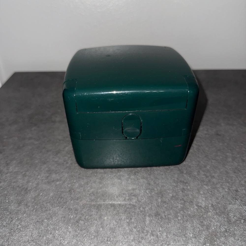 The jewel kit Dark Green Jewelry Box vintage